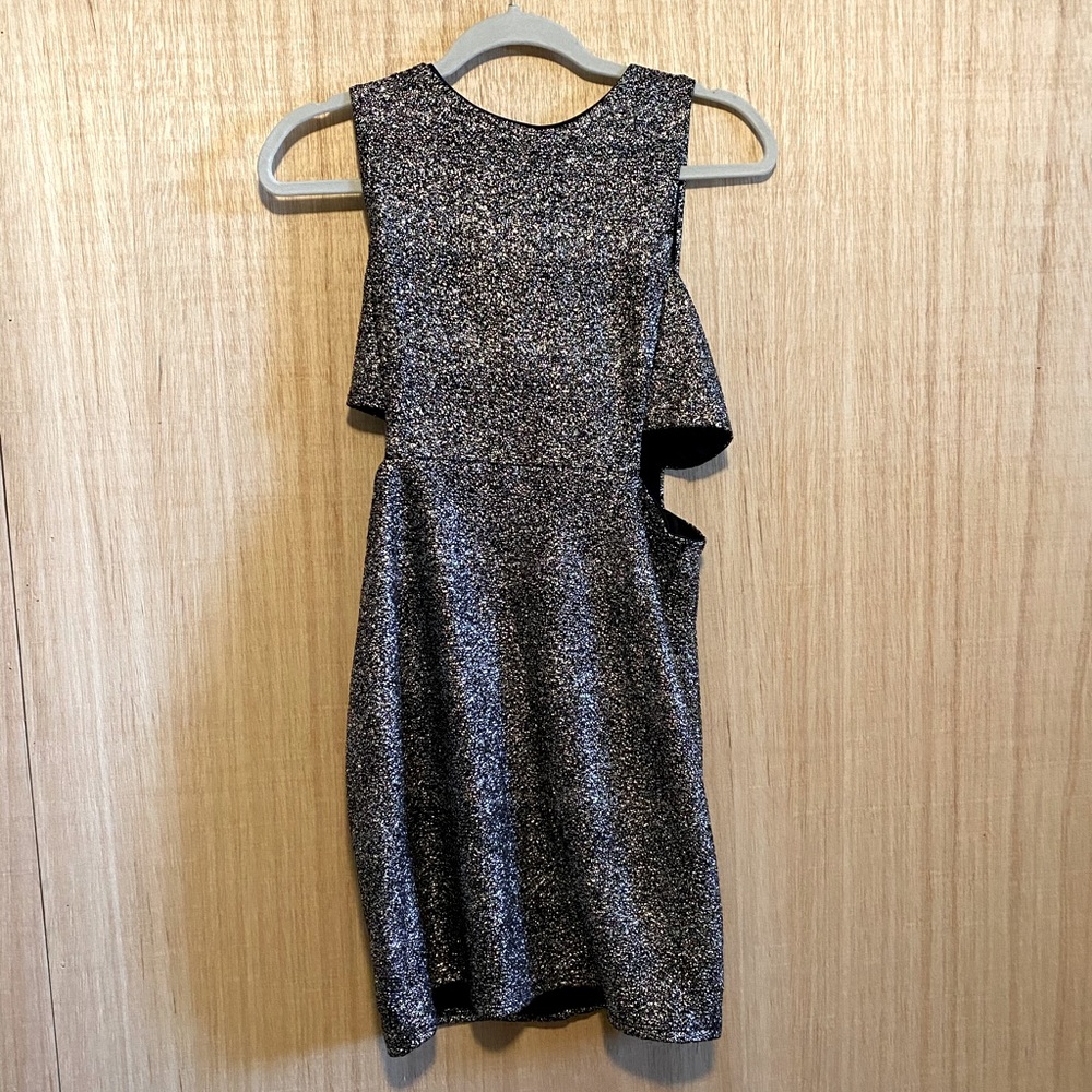 ♥︎NWT Sexy Cutout bodycon dress♥︎